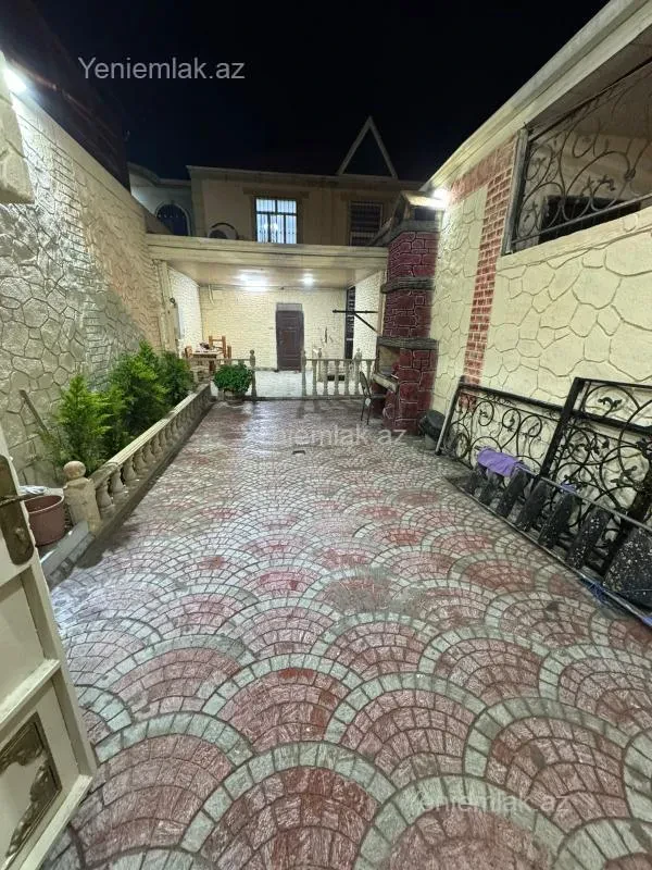 Satılır 5 otaqlı həyət evi 170 m²
