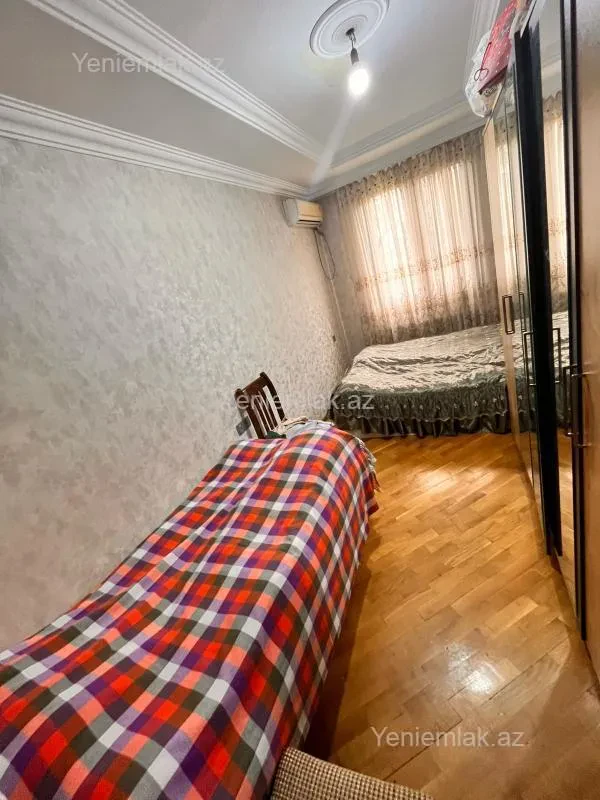 Satılır 3 otaqlı köhnə tikili 60 m²