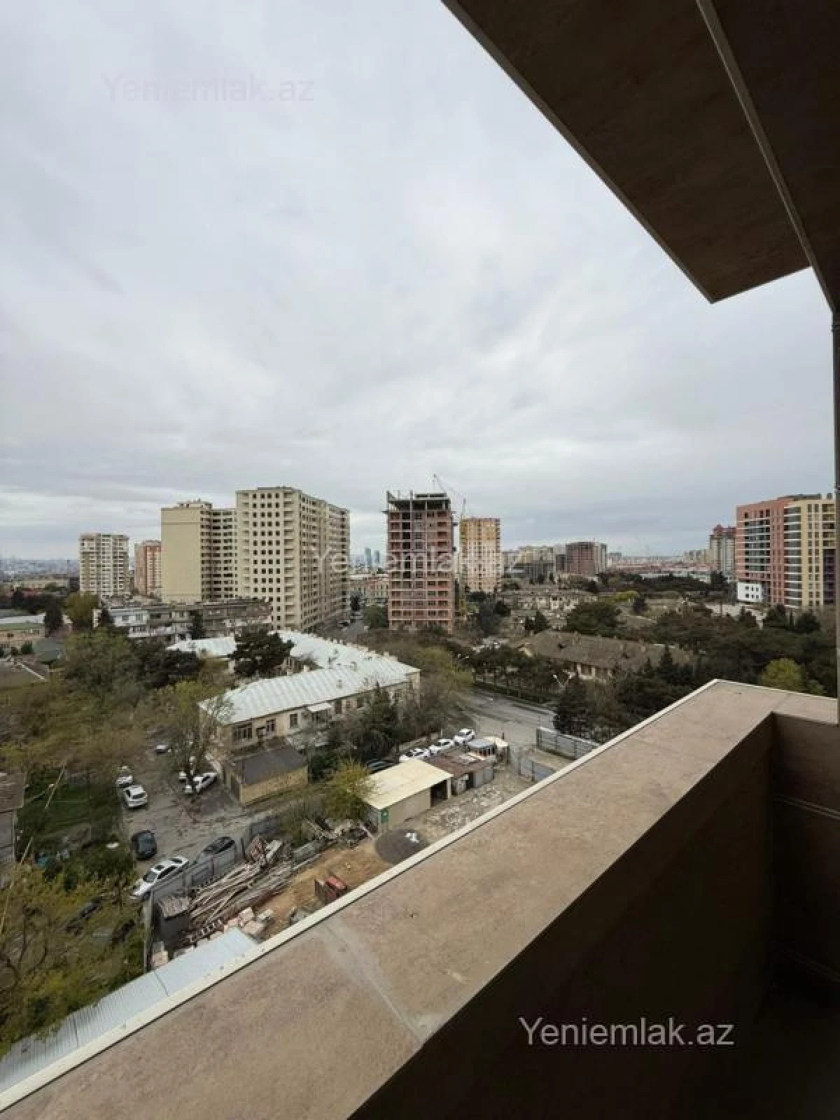 Satılır 3 otaqlı yeni tikili 115 m²