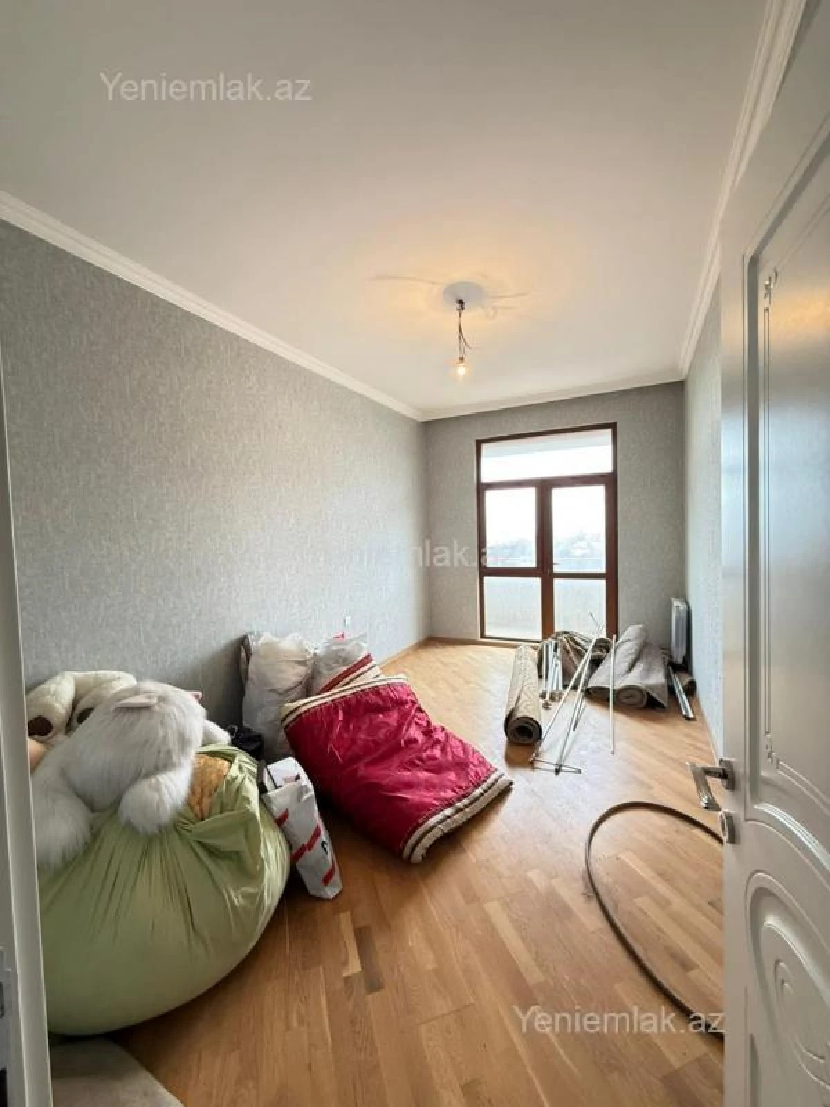 Satılır 3 otaqlı yeni tikili 115 m²