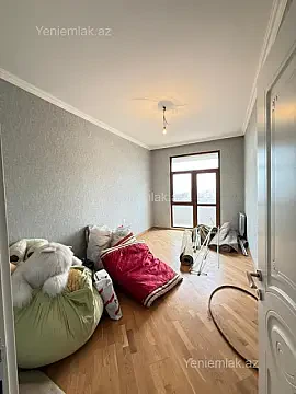 Satılır 3 otaqlı yeni tikili 115 m²