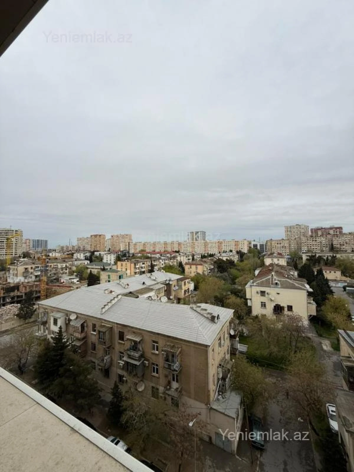 Satılır 3 otaqlı yeni tikili 115 m²