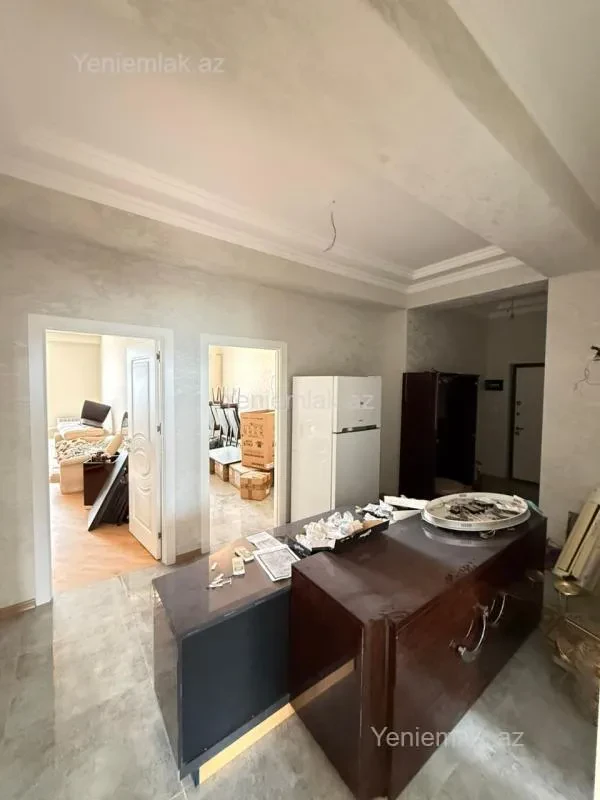 Satılır 3 otaqlı yeni tikili 115 m²