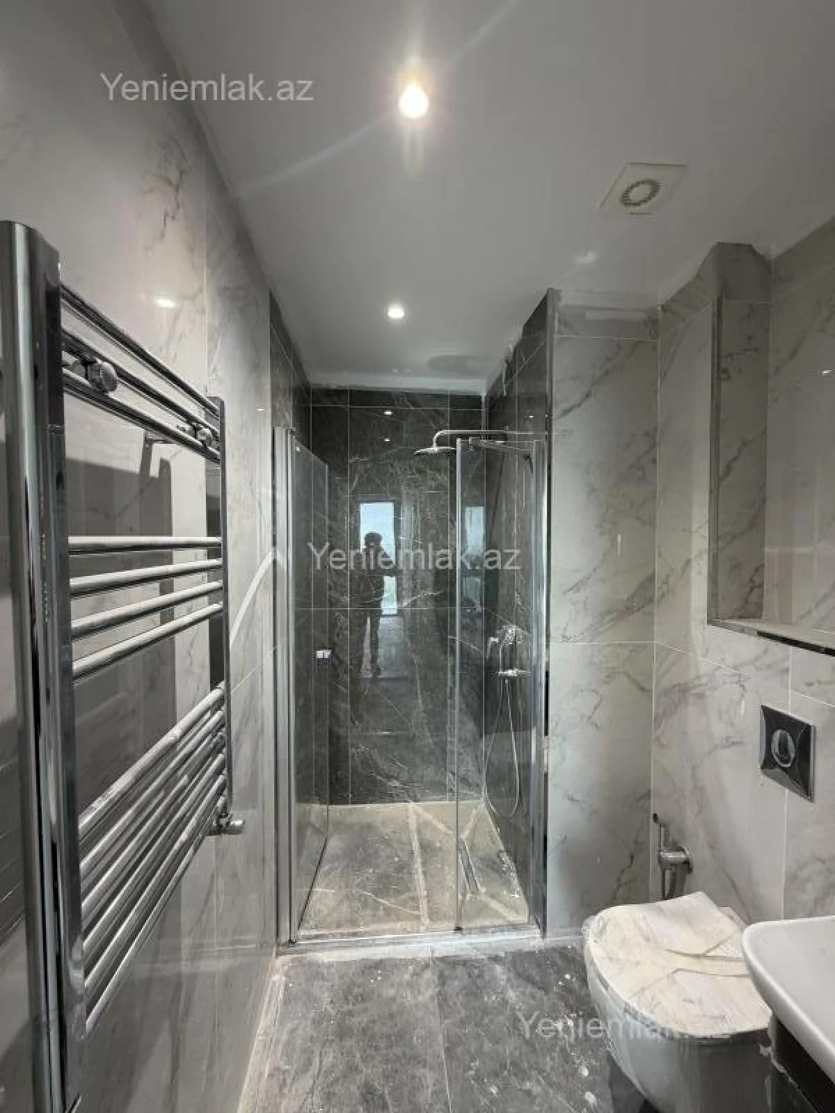 Satılır 3 otaqlı yeni tikili 84 m²