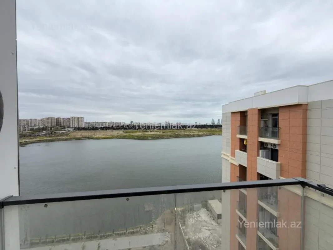 Satılır 3 otaqlı yeni tikili 84 m²