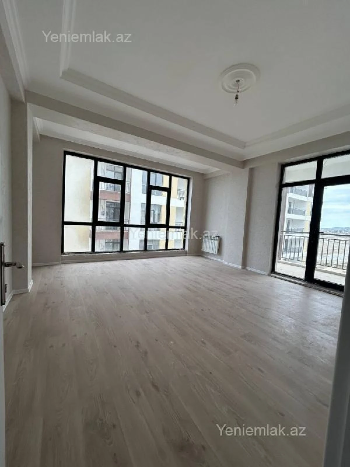Satılır 2 otaqlı yeni tikili 95 m²
