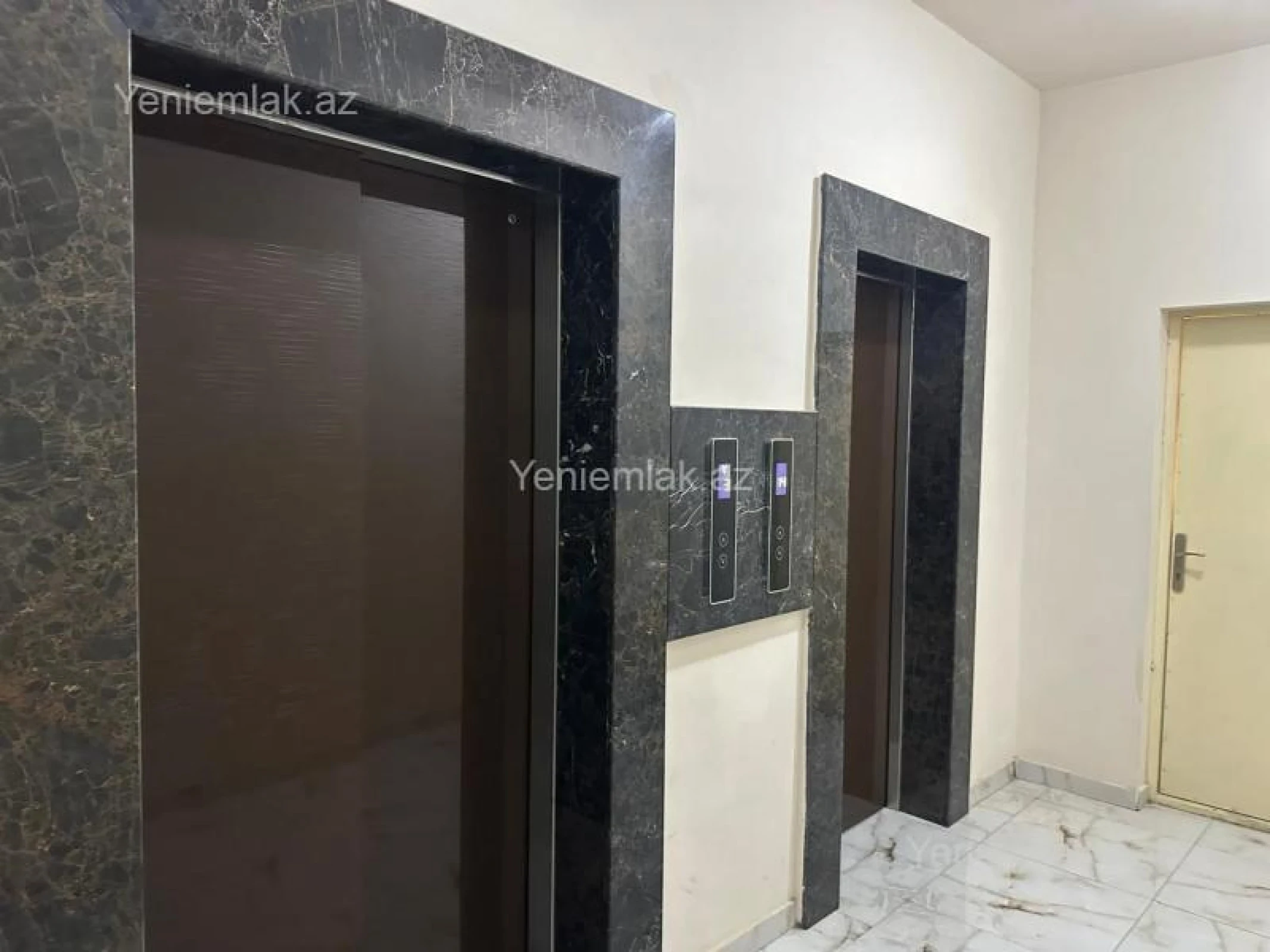 Satılır 2 otaqlı yeni tikili 100 m²