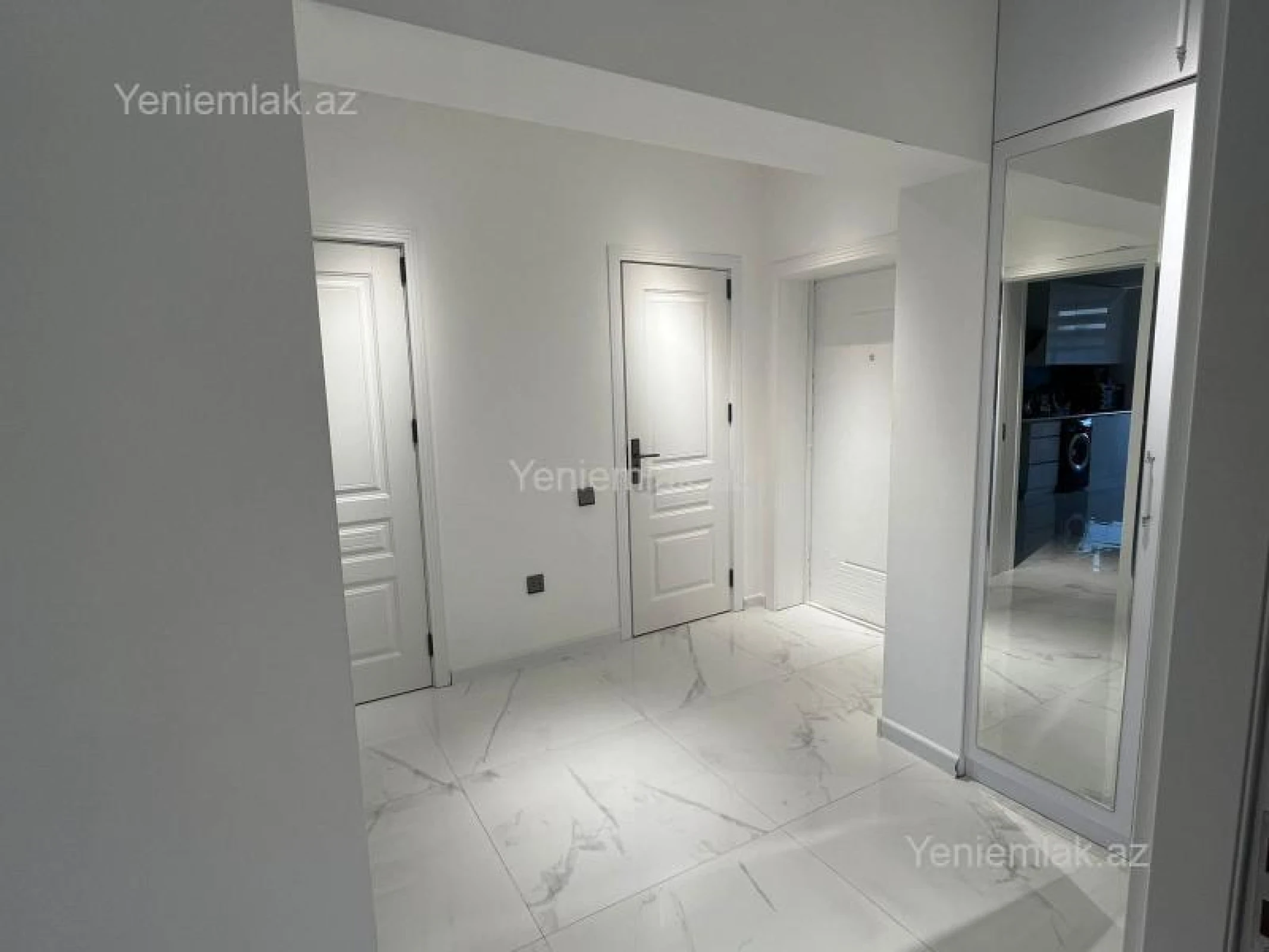 Satılır 2 otaqlı yeni tikili 100 m²