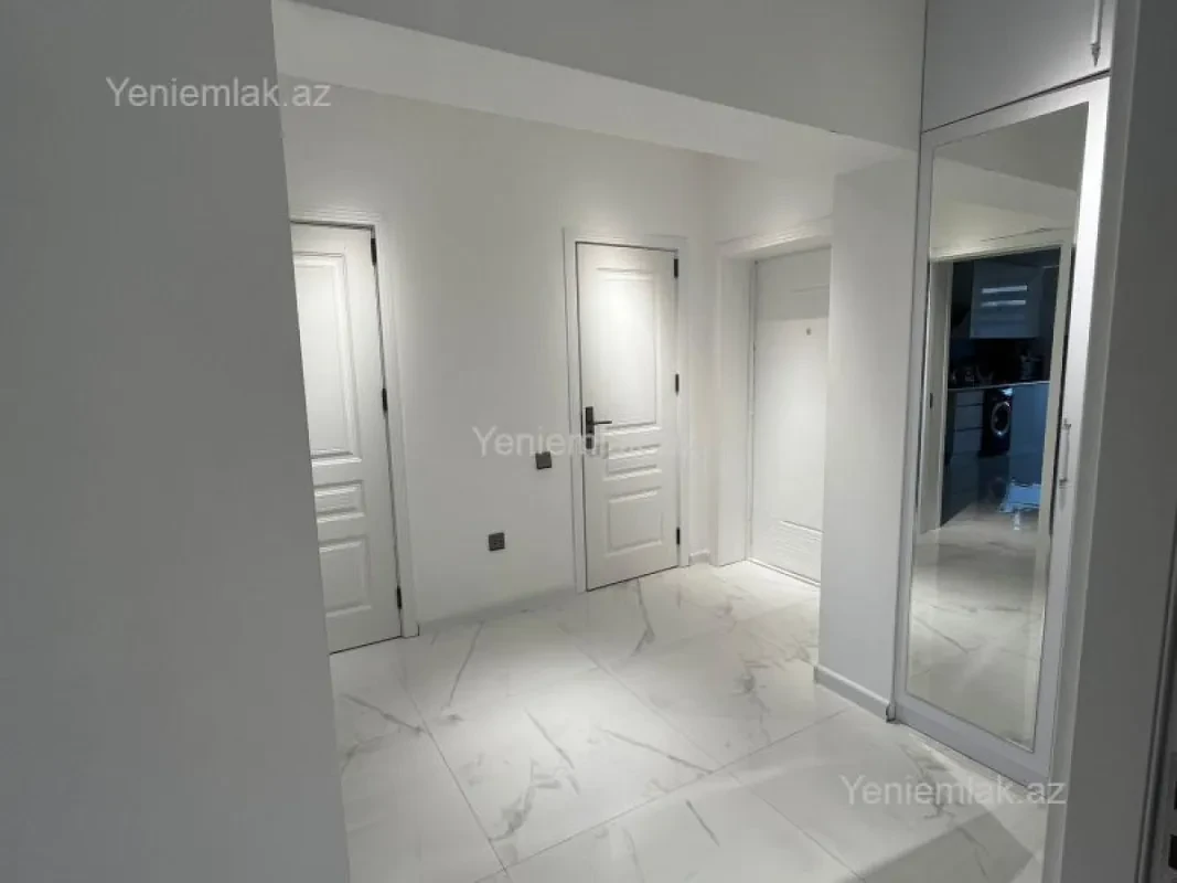Satılır 2 otaqlı yeni tikili 100 m²