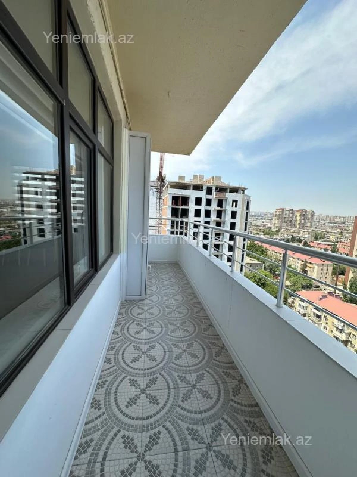 Satılır 2 otaqlı yeni tikili 100 m²
