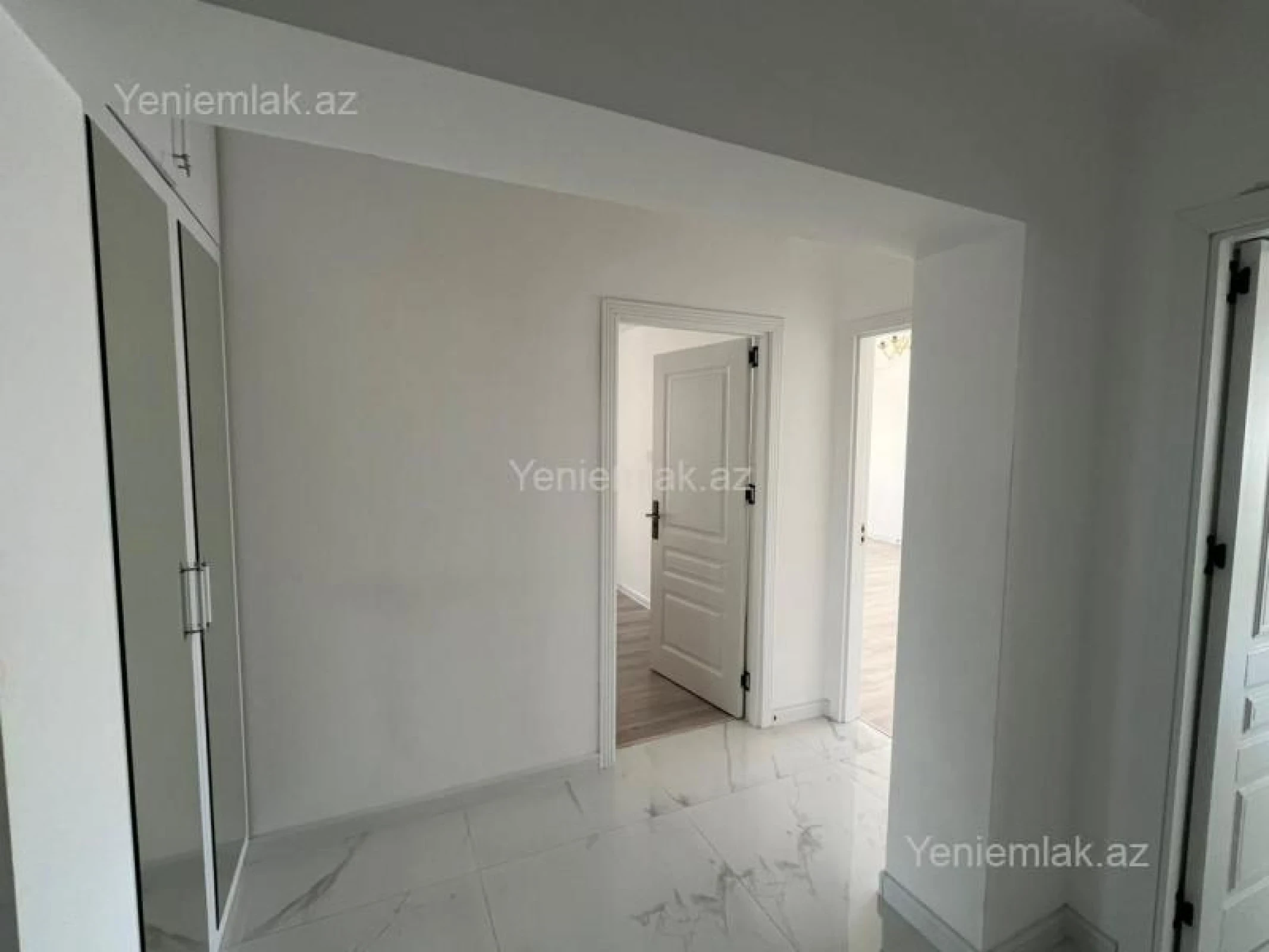 Satılır 2 otaqlı yeni tikili 100 m²