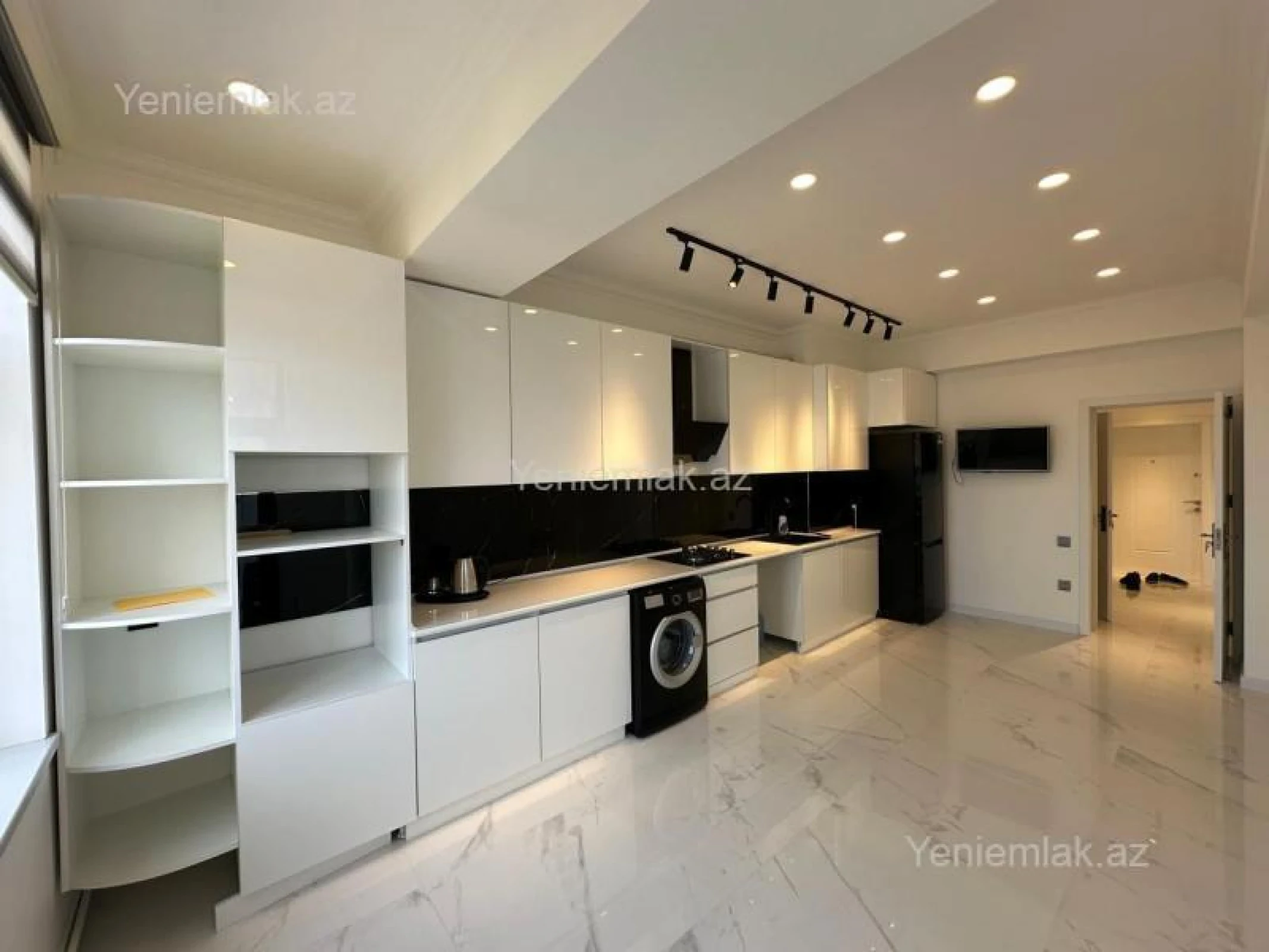 Satılır 2 otaqlı yeni tikili 100 m²