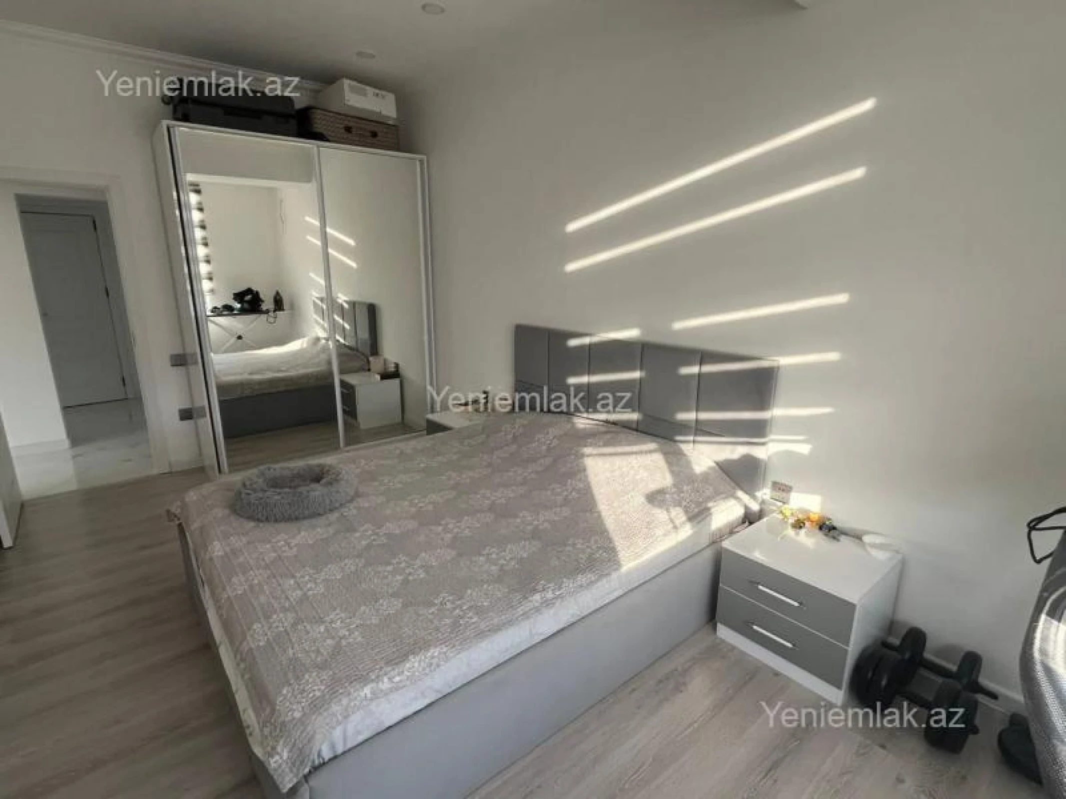 Satılır 2 otaqlı yeni tikili 100 m²