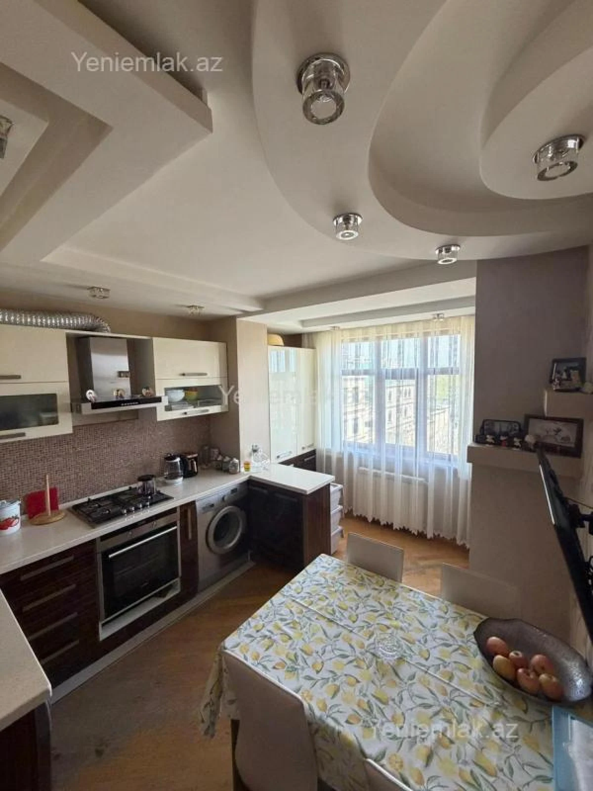 Satılır 3 otaqlı köhnə tikili 85 m²