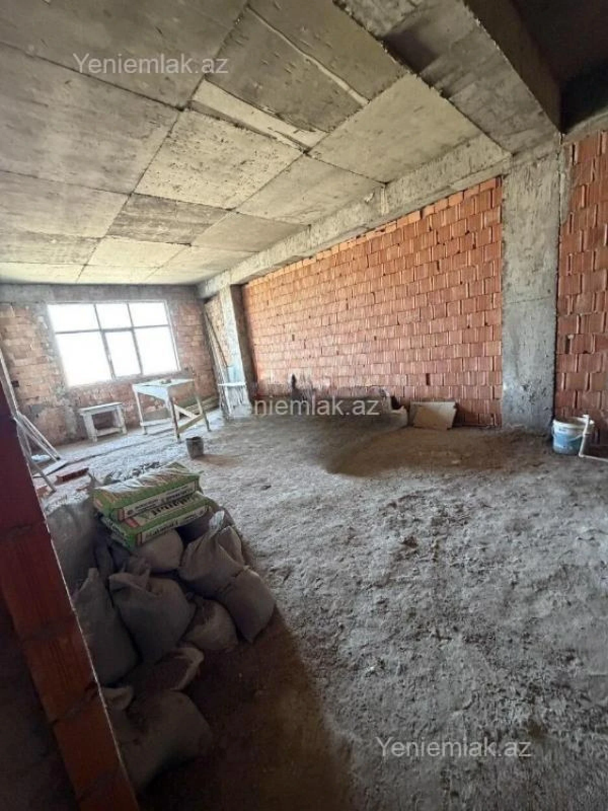 Satılır 3 otaqlı yeni tikili 128 m²