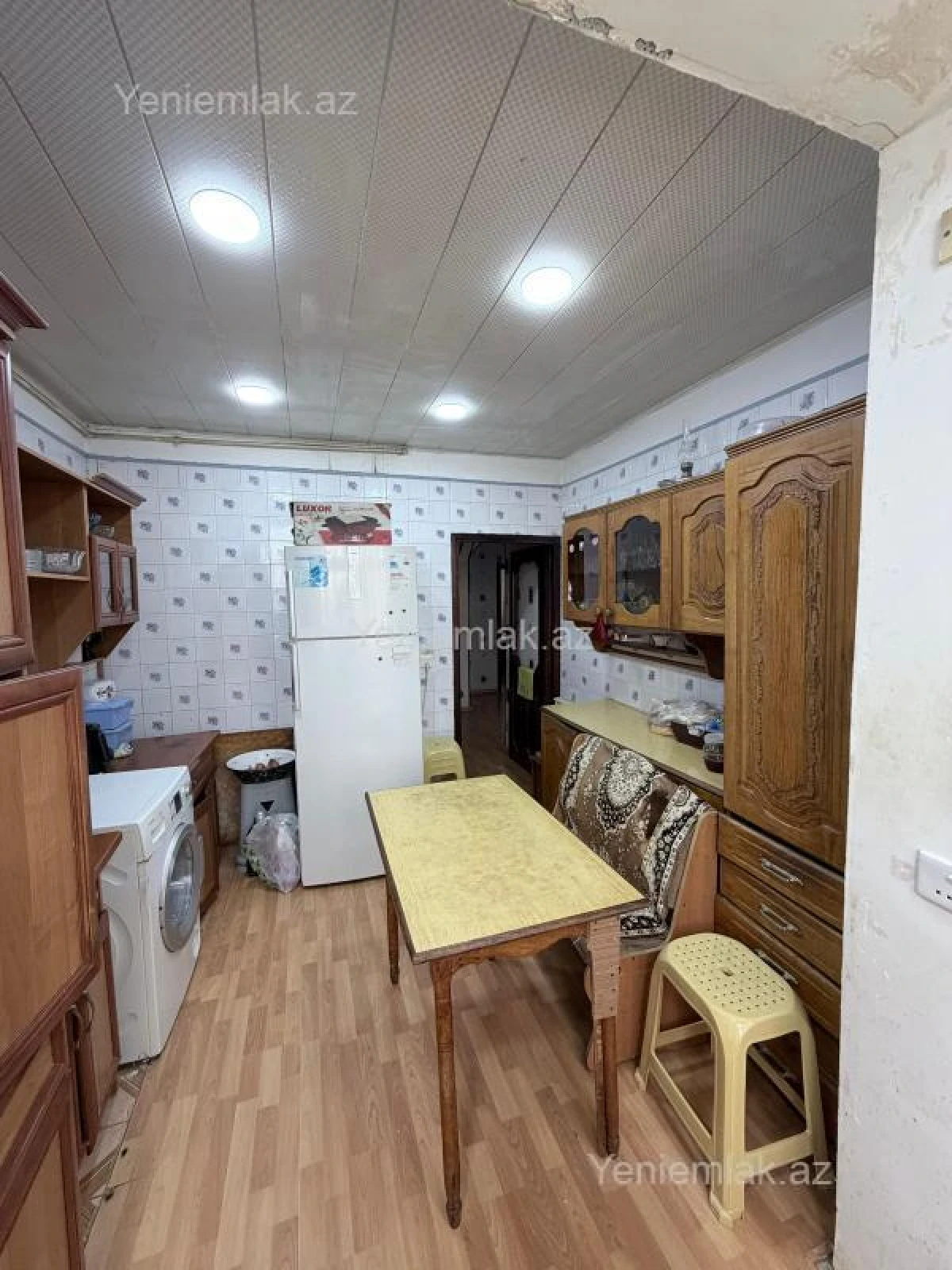 Satılır 3 otaqlı köhnə tikili 80 m²