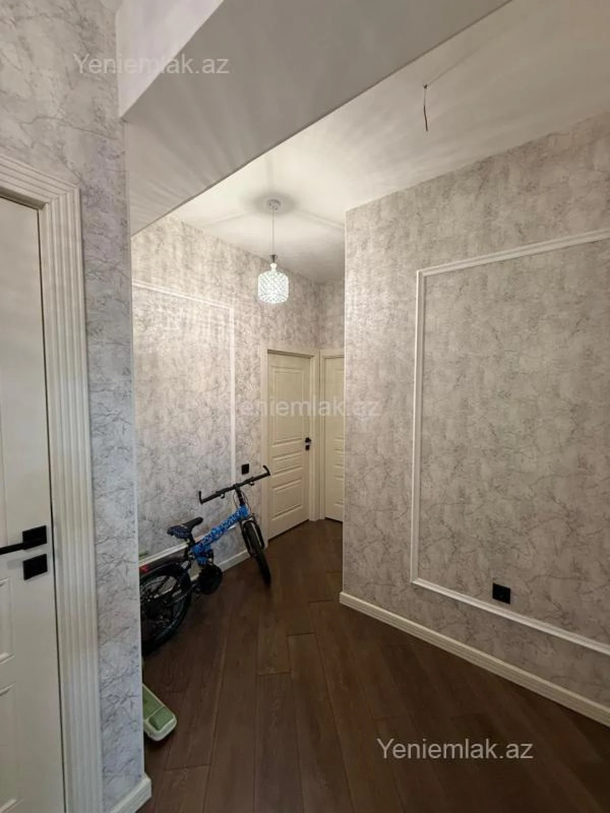 Satılır 4 otaqlı yeni tikili 110 m²