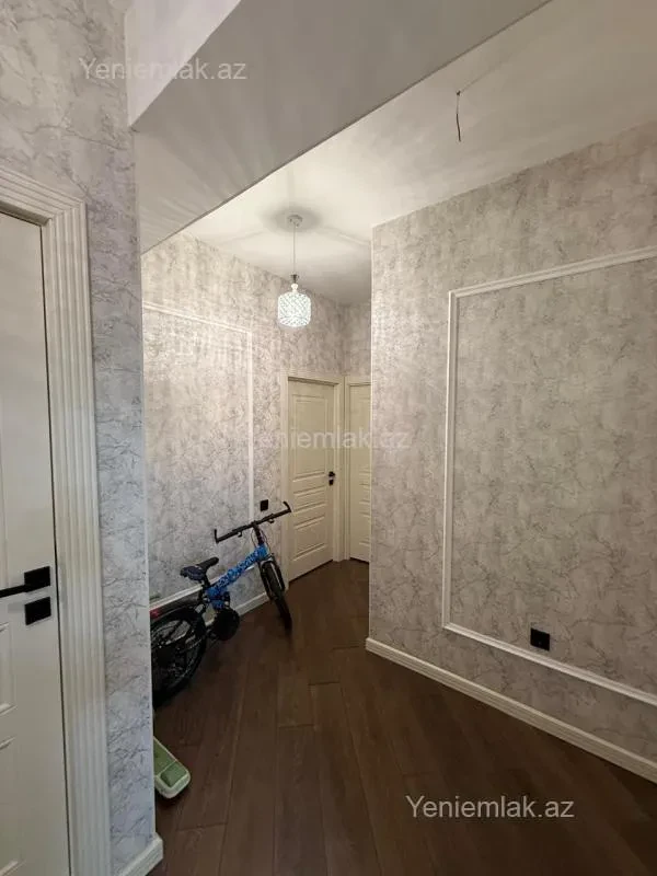 Satılır 4 otaqlı yeni tikili 110 m²