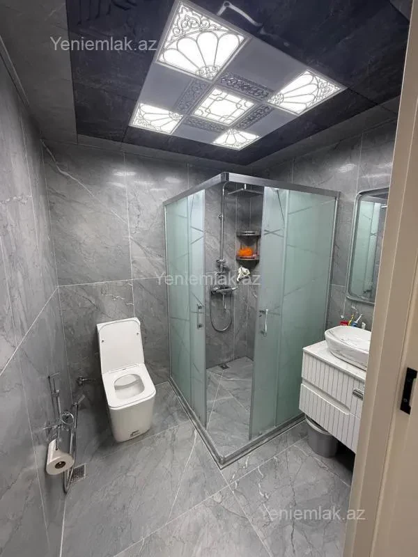 Satılır 4 otaqlı yeni tikili 110 m²