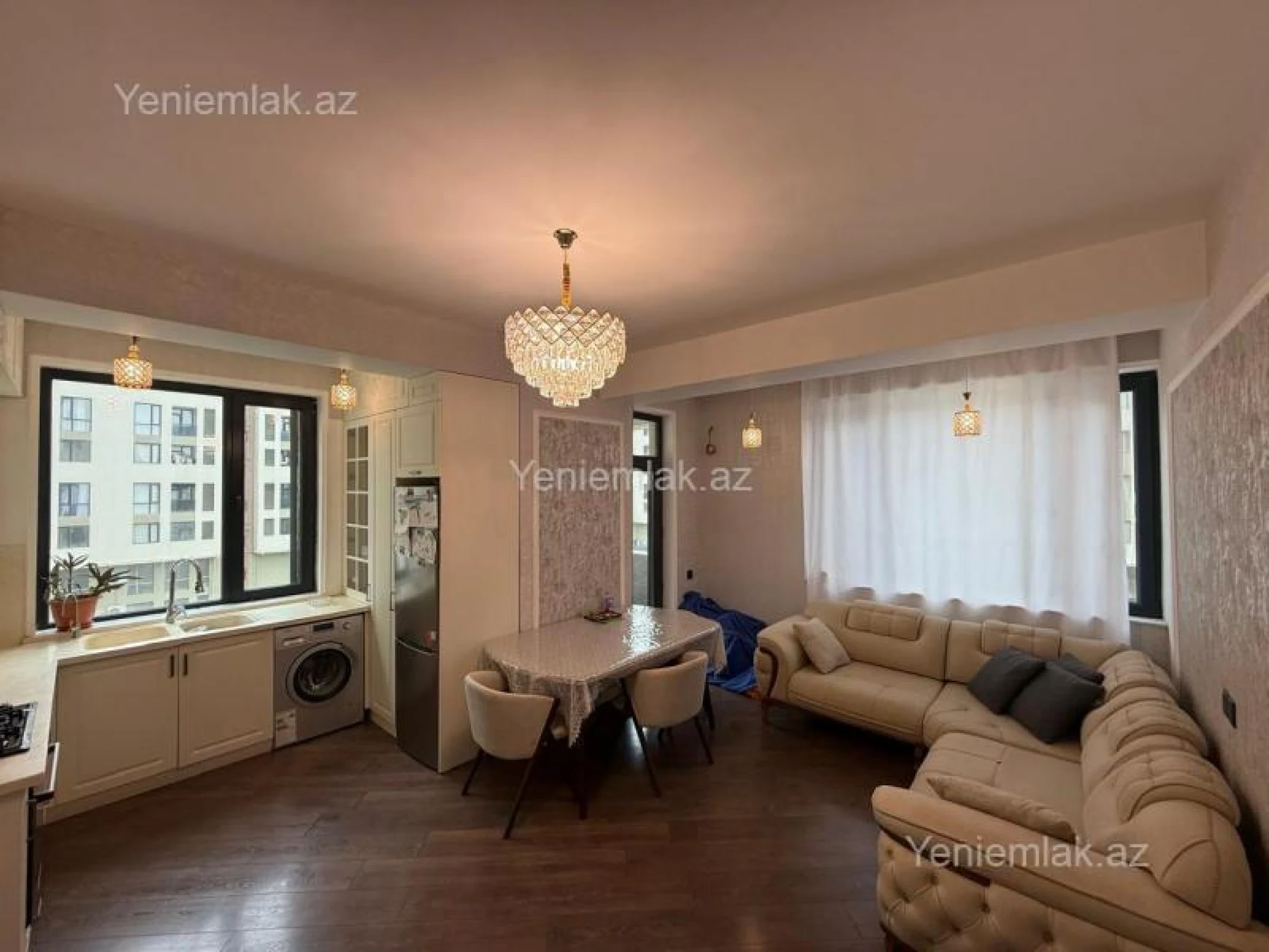 Satılır 4 otaqlı yeni tikili 110 m²
