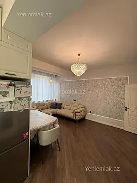 Satılır 4 otaqlı yeni tikili 110 m²
