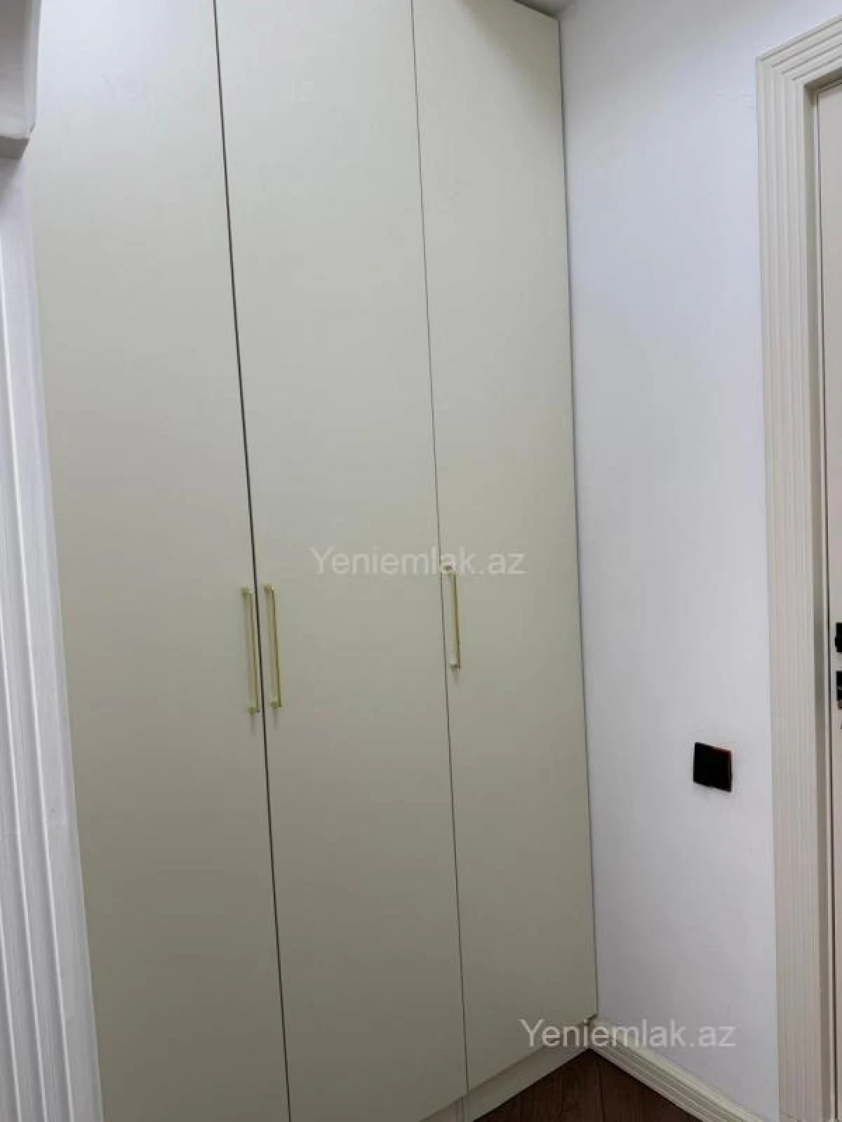 Satılır 4 otaqlı yeni tikili 110 m²