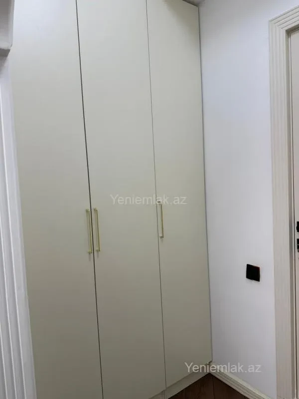 Satılır 4 otaqlı yeni tikili 110 m²