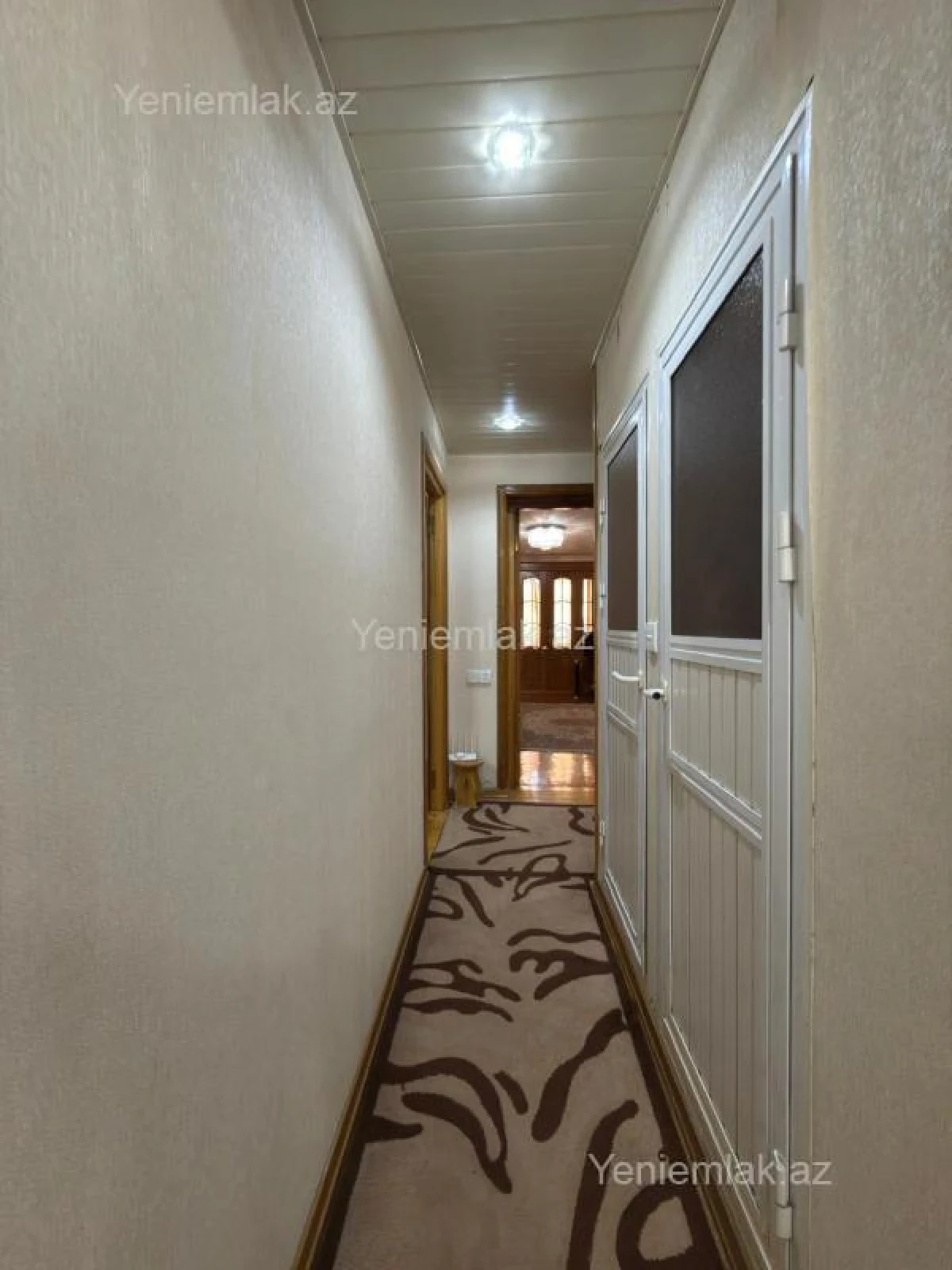 Satılır 3 otaqlı köhnə tikili 80 m²