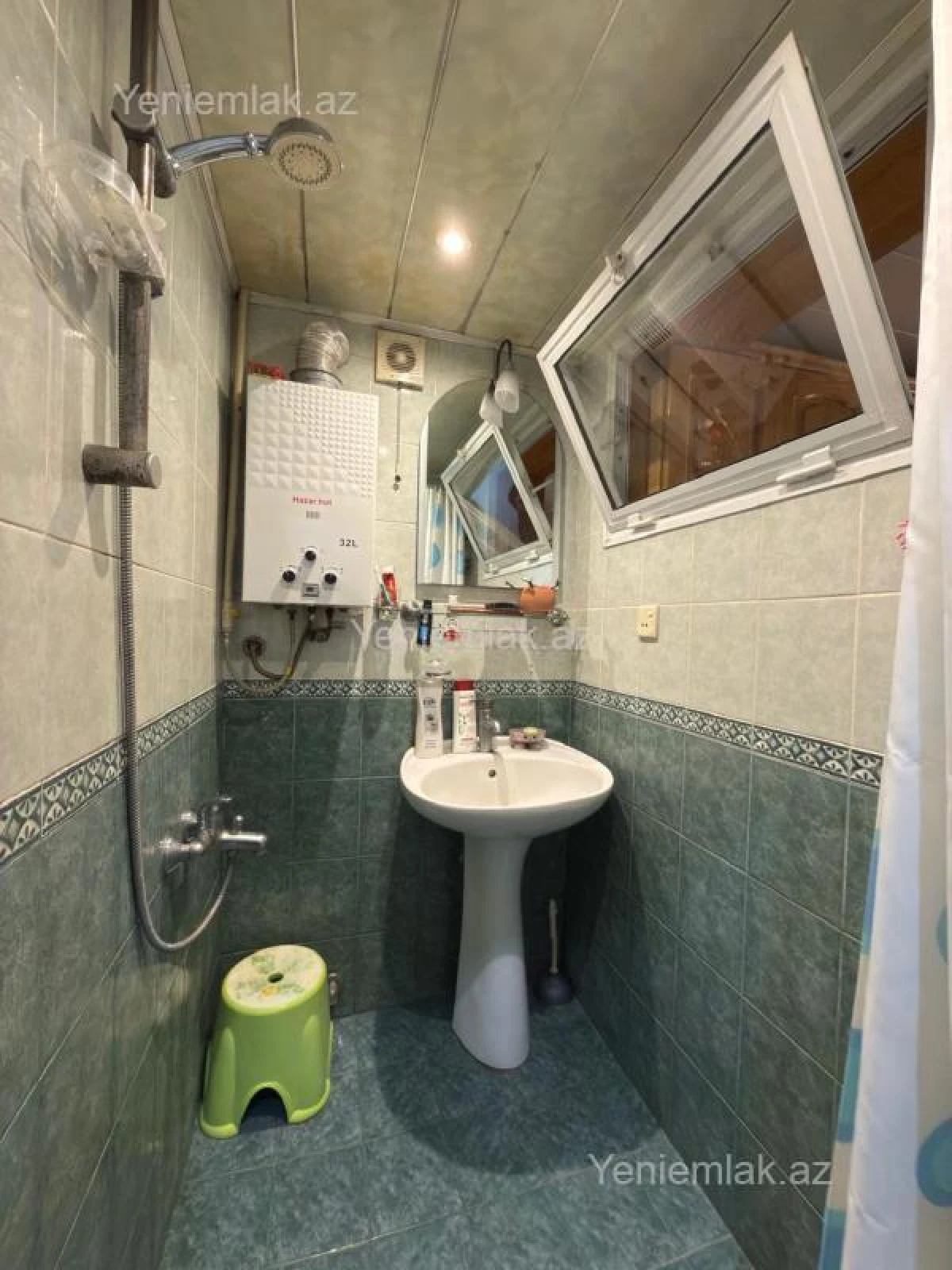 Satılır 3 otaqlı köhnə tikili 80 m²
