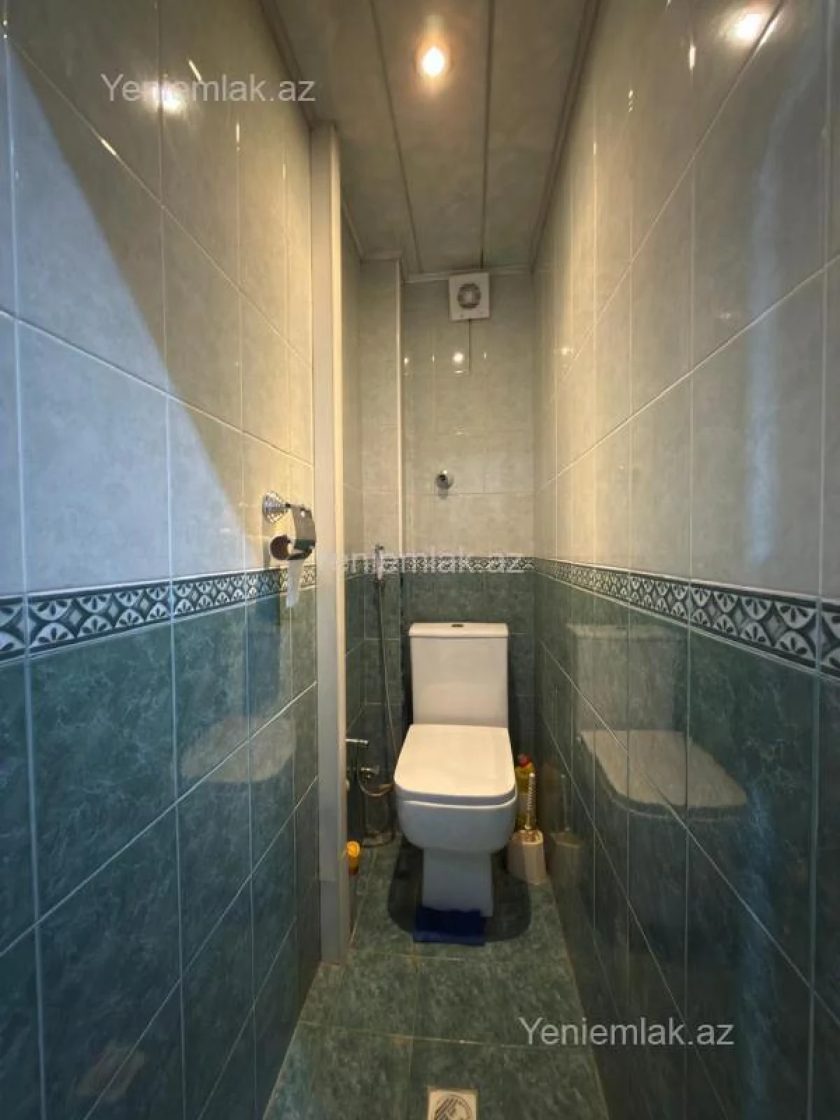 Satılır 3 otaqlı köhnə tikili 80 m²