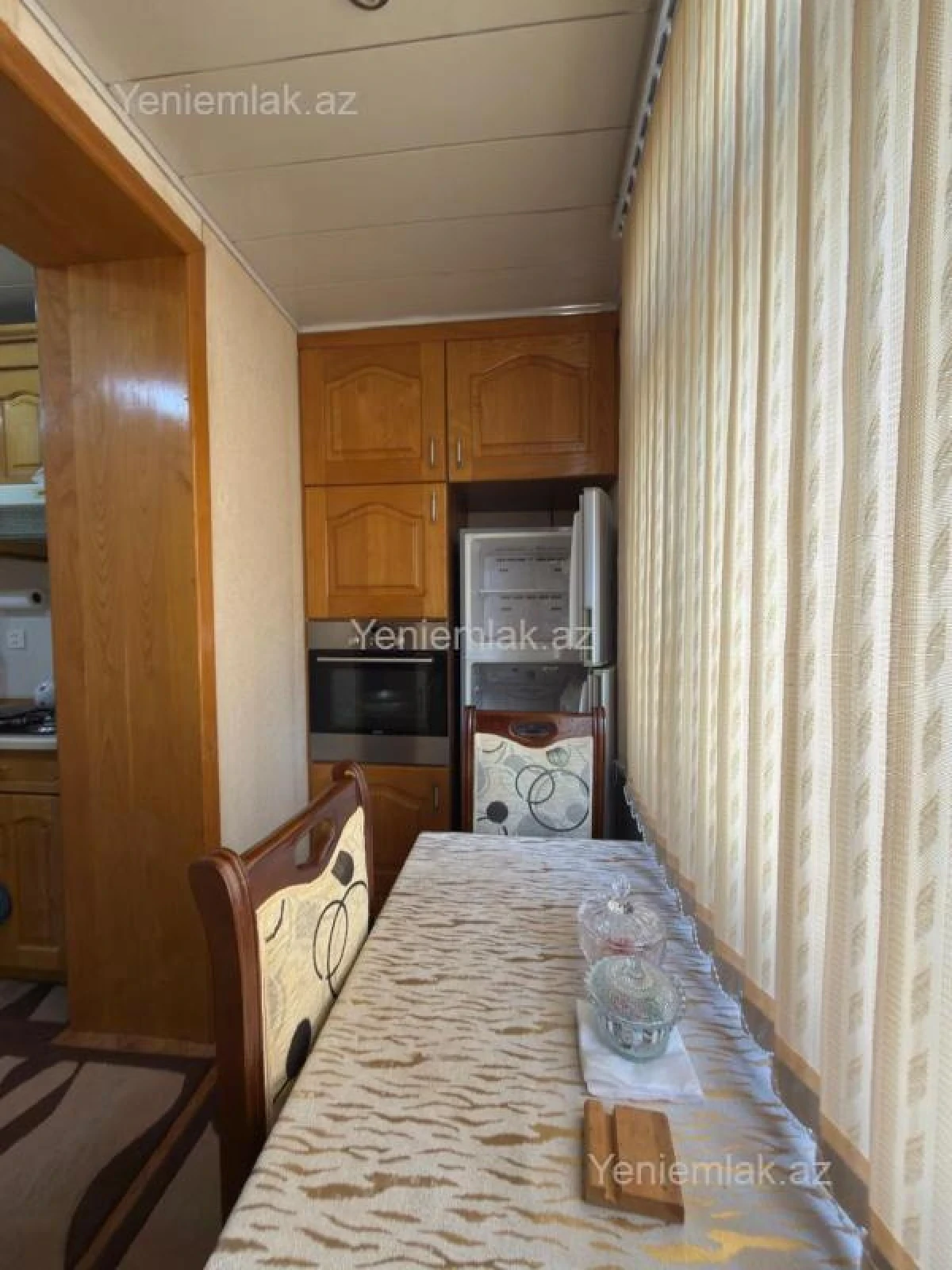 Satılır 3 otaqlı köhnə tikili 80 m²