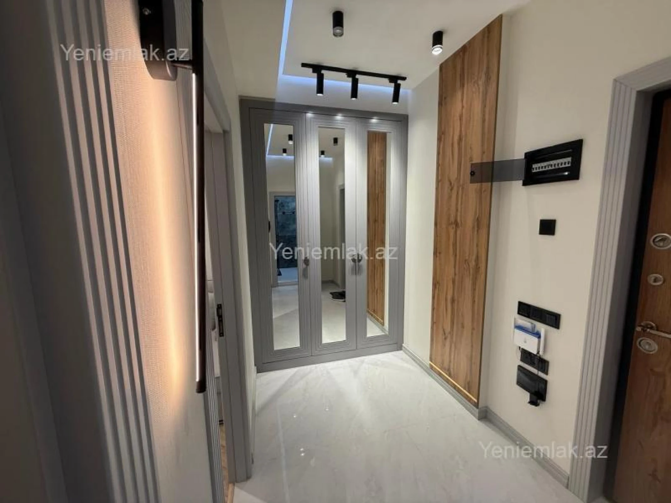 Satılır 2 otaqlı yeni tikili 55 m²