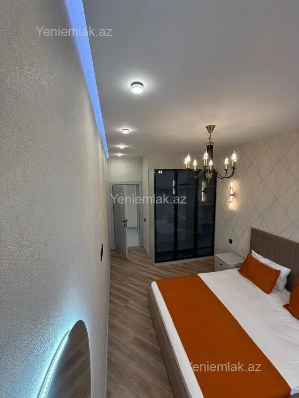 Satılır 2 otaqlı yeni tikili 55 m²