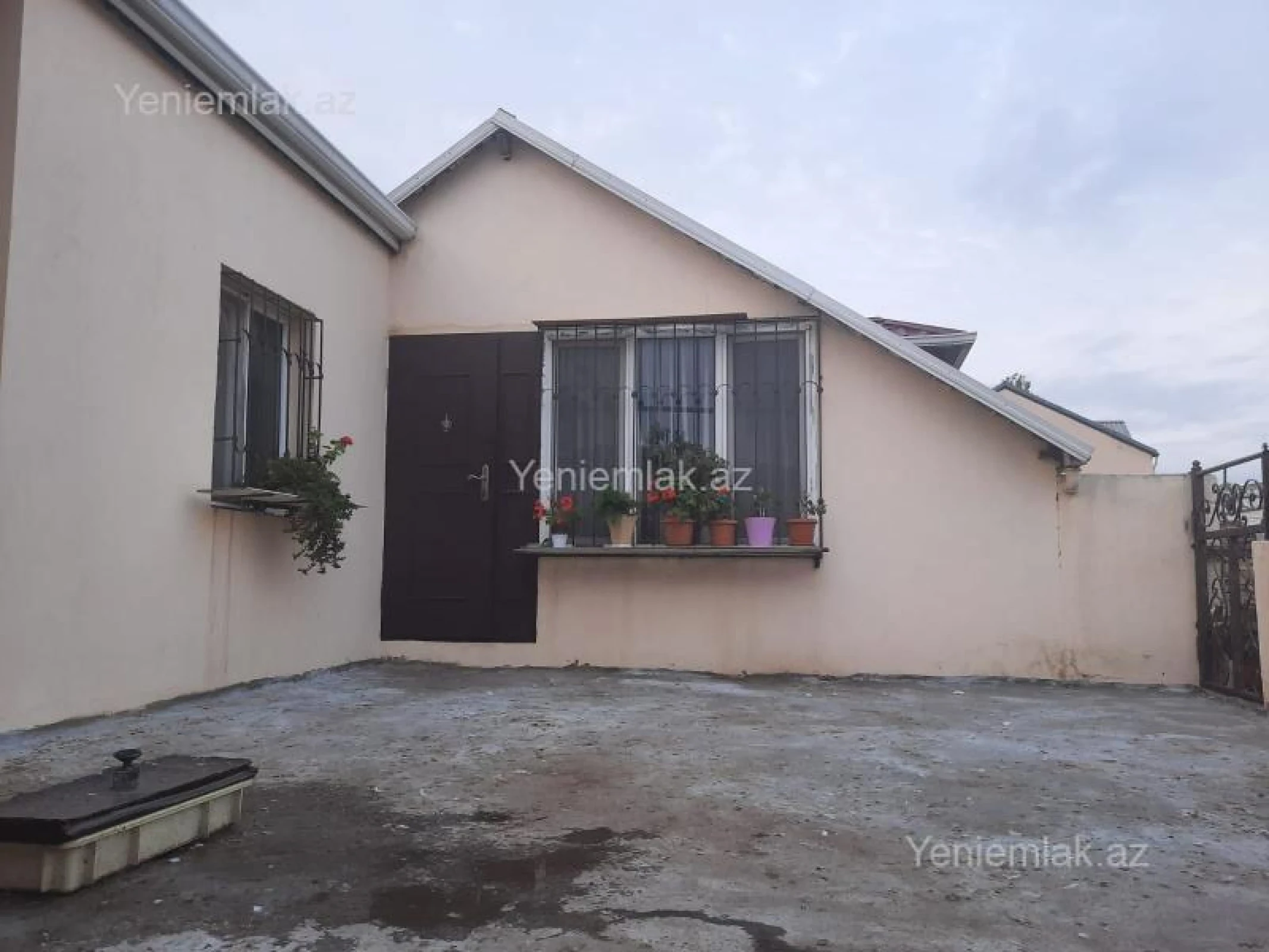 Satılır 3 otaqlı həyət evi 110 m²