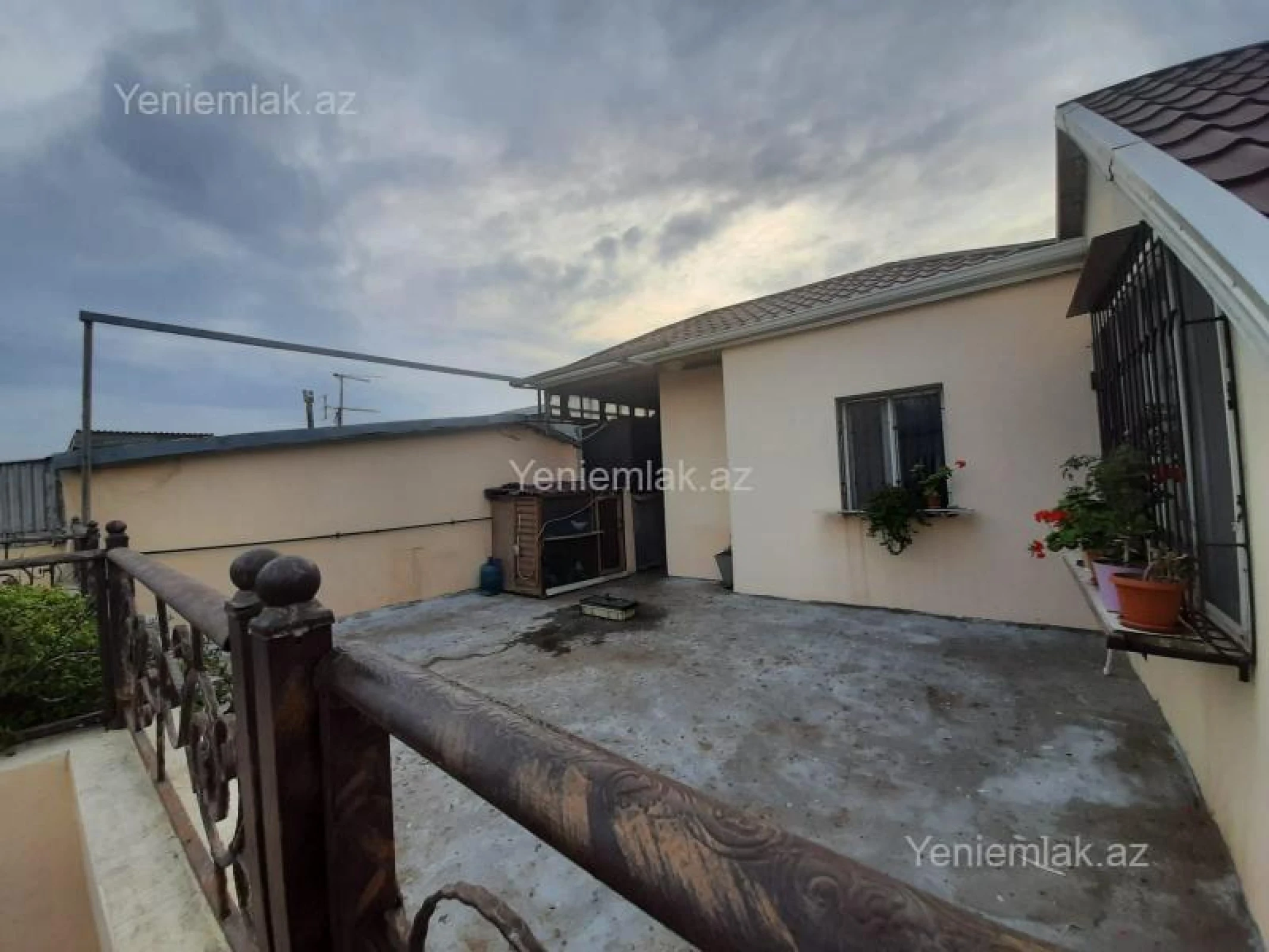 Satılır 3 otaqlı həyət evi 110 m²