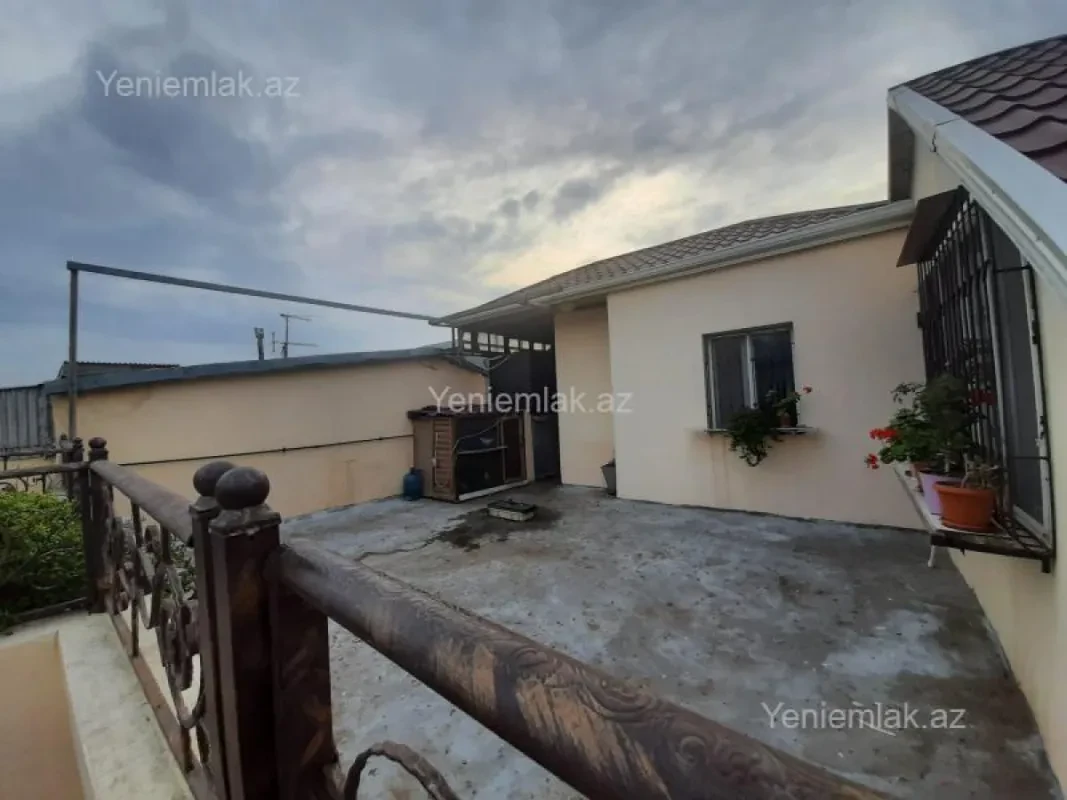 Satılır 3 otaqlı həyət evi 110 m²