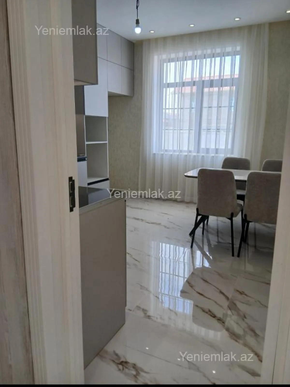 Satılır 4 otaqlı həyət evi 144 m²