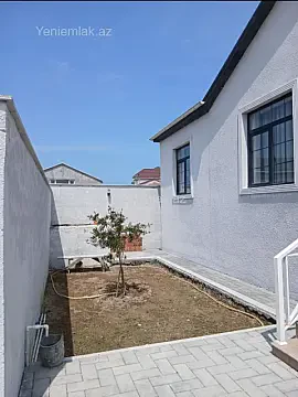 Satılır 4 otaqlı həyət evi 144 m²
