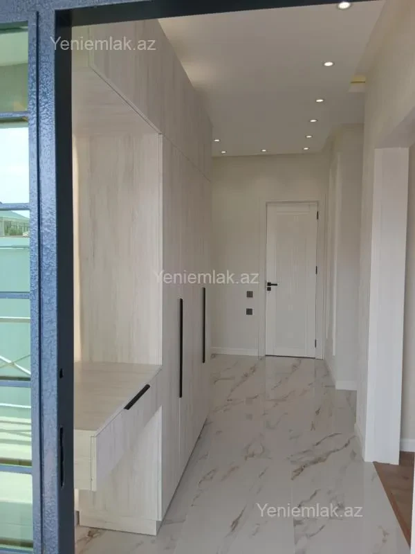 Satılır 4 otaqlı həyət evi 144 m²