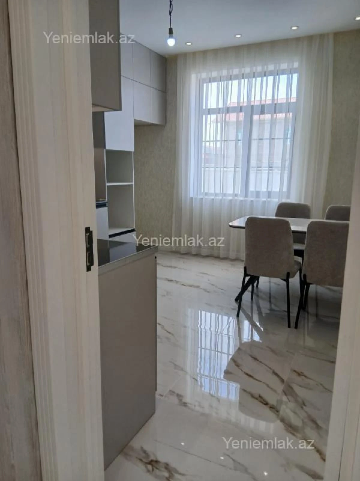 Satılır 4 otaqlı həyət evi 144 m²