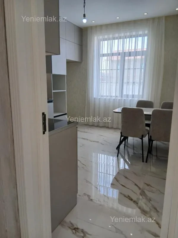 Satılır 4 otaqlı həyət evi 144 m²