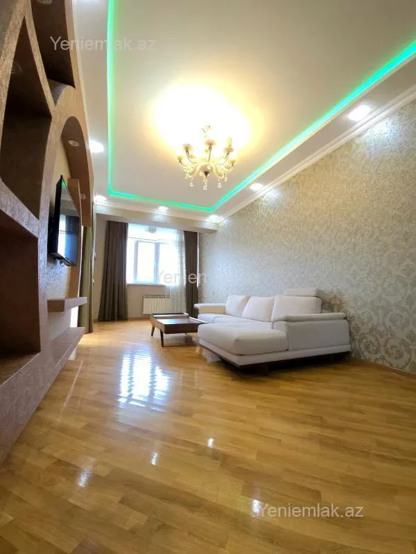Satılır 2 otaqlı yeni tikili 85 m²