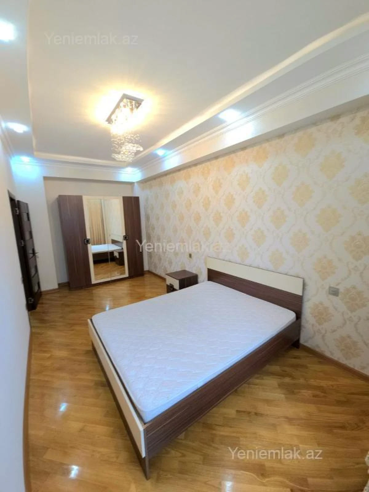 Satılır 2 otaqlı yeni tikili 85 m²