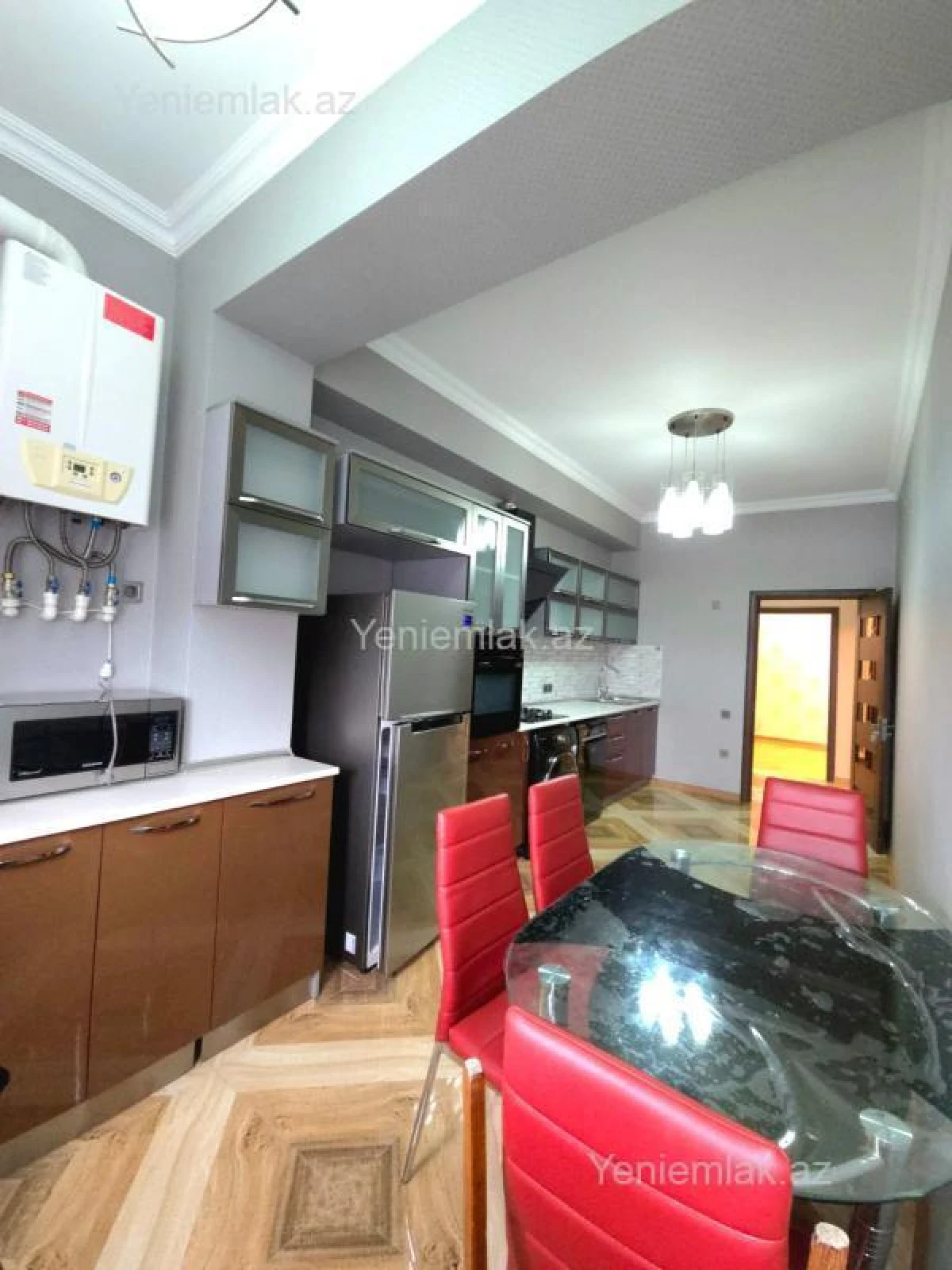 Satılır 2 otaqlı yeni tikili 85 m²