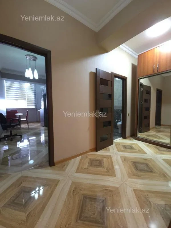Satılır 2 otaqlı yeni tikili 85 m²