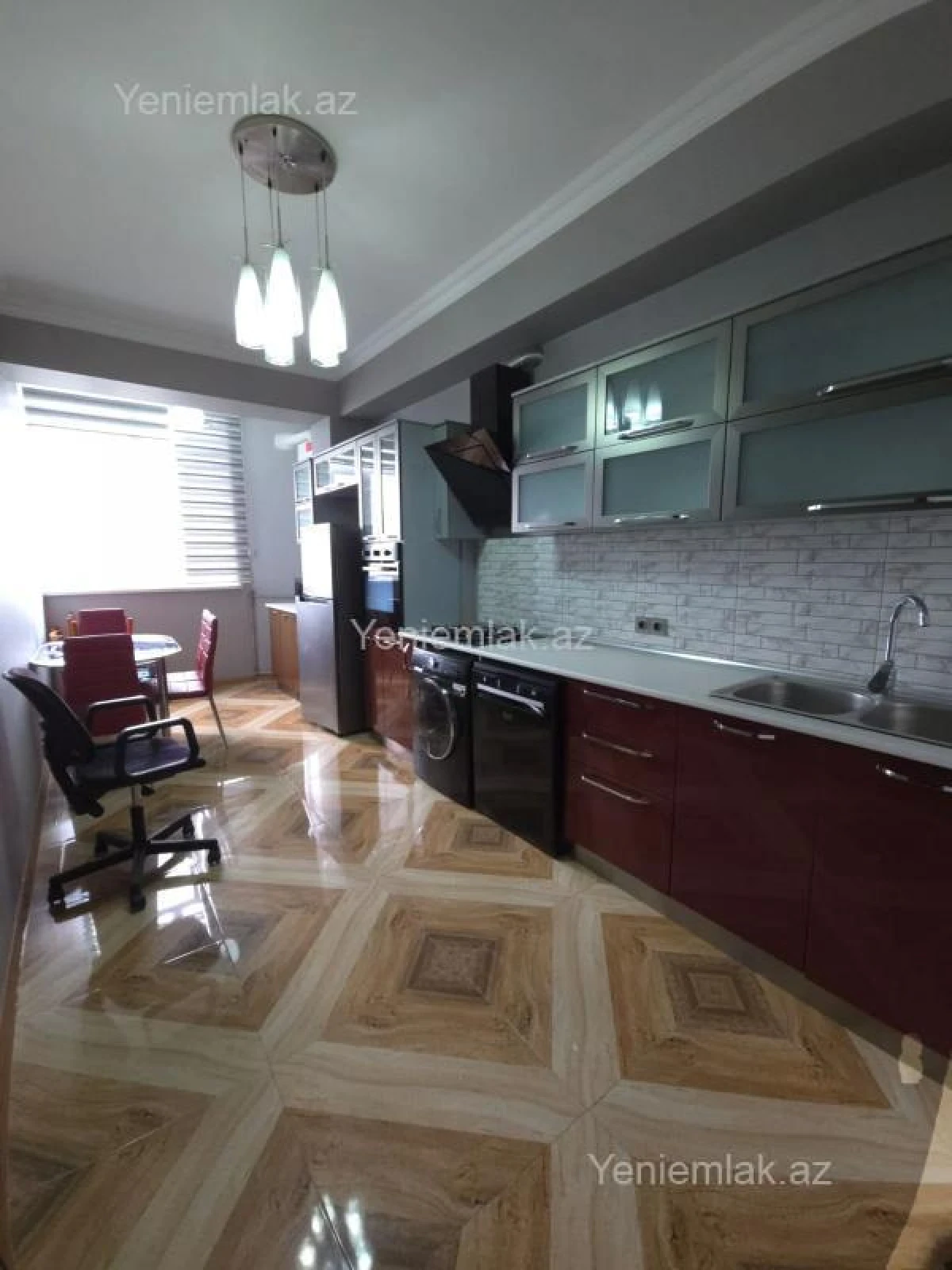 Satılır 2 otaqlı yeni tikili 85 m²