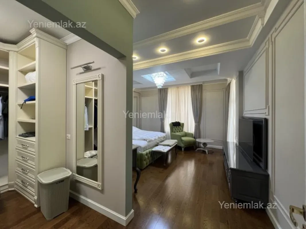 Satılır 3 otaqlı yeni tikili 155 m²