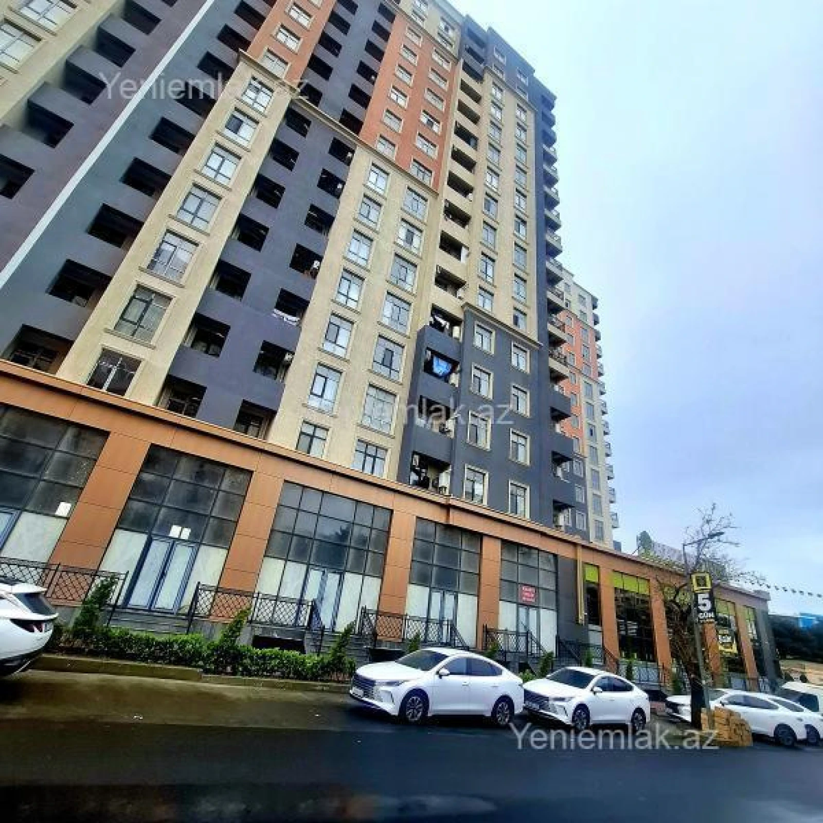 Satılır 2 otaqlı yeni tikili 50 m²