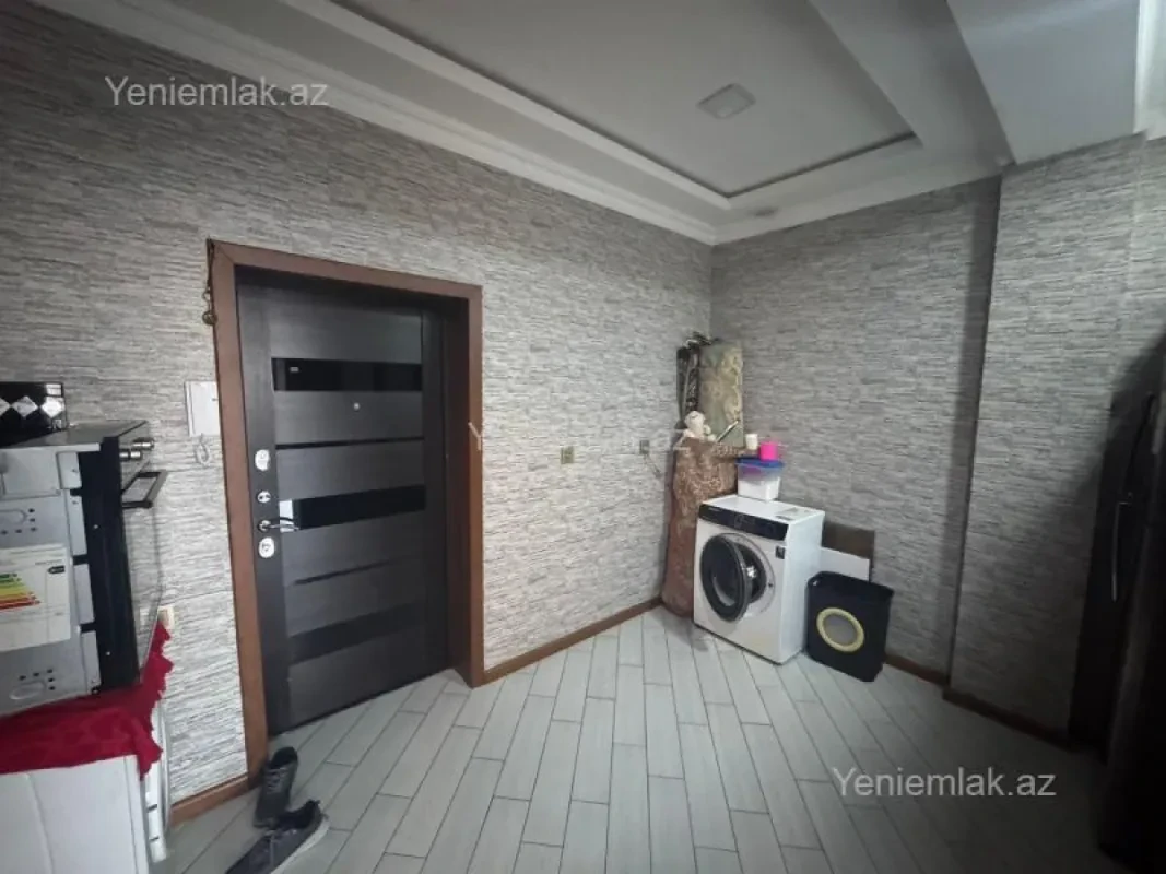 Satılır 3 otaqlı yeni tikili 70 m²
