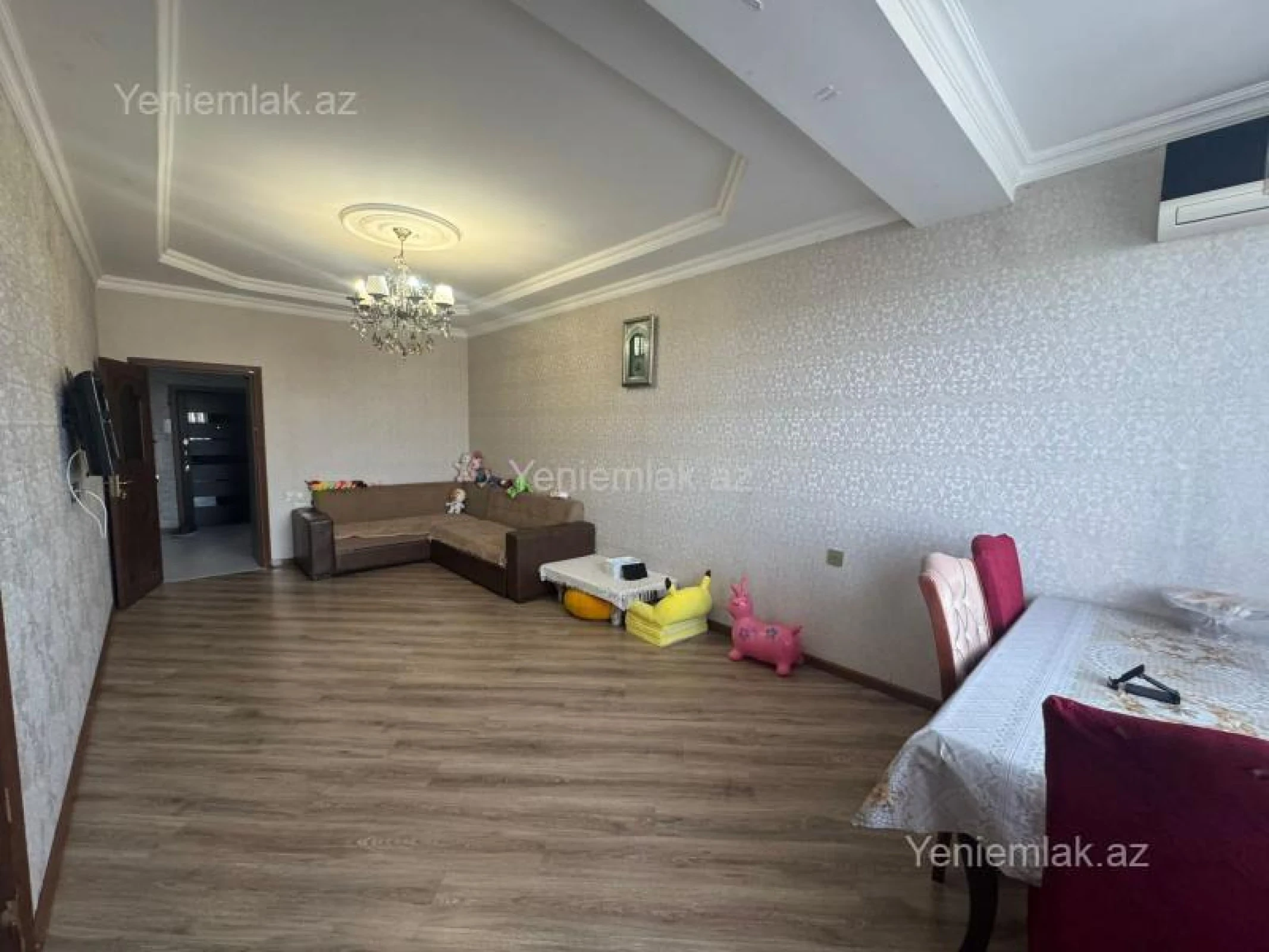 Satılır 3 otaqlı yeni tikili 70 m²